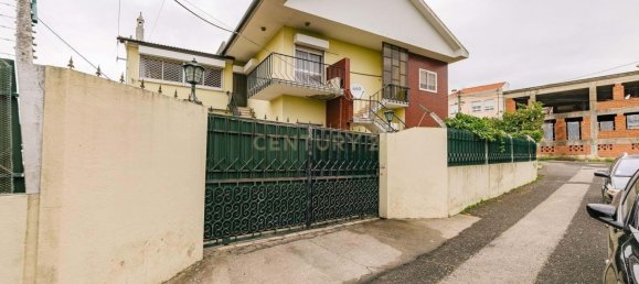 4 Schlafzimmer Villa in Loures, Portugal, Nr. 131143 2