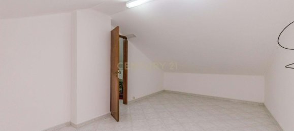 4 Schlafzimmer Villa in Loures, Portugal, Nr. 131143 32