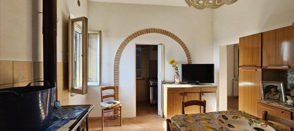 10-Zimmer Haus in Castiglione del Lago, Italy, Nr. 170215 13