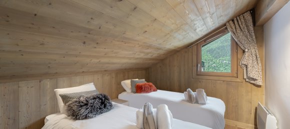 3 bedrooms Apartment in Les Allues, France No. 294 5