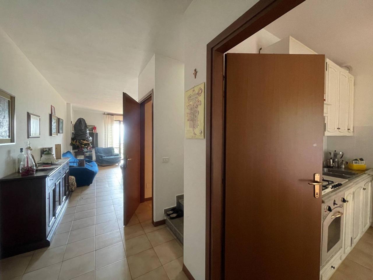 6 rooms House in Gavorrano, Italy No. 165297