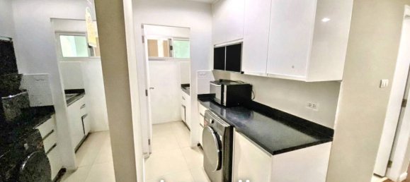 3 bedrooms Duplex in Huai Khwang, Thailand No. 26394 8