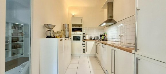 Квартира с 3 спальнями в Марсель, Франция № 293032 4