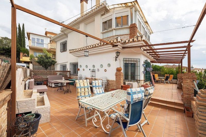 Дом с 7 спальнями в Моначиль, Испания № 224073