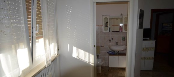 7-Zimmer Wohnung in Falconara Marittima, Italy, Nr. 300319 11