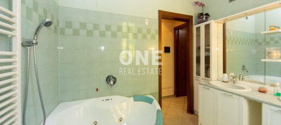 3-salle Appartement à Briosco, Italy No. 86892 20