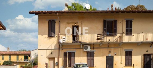 3-salle Appartement à Briosco, Italy No. 86892 24