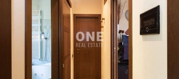 3-salle Appartement à Briosco, Italy No. 86892 7