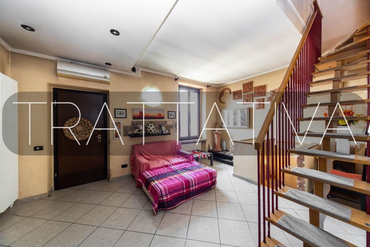 3-salle Appartement à Briosco, Italy No. 86892