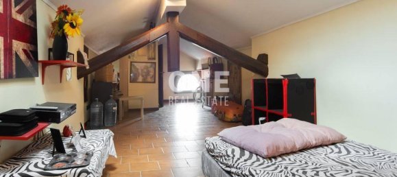 3-salle Appartement à Briosco, Italy No. 86892 8