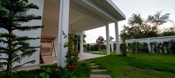 2 bedrooms Cafe / restaurant in Pattaya, Thailand No. 939 13