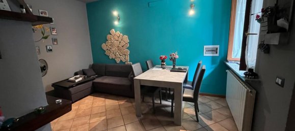 Дом с 2 комнатами в Галлиате, Италия № 275623 3