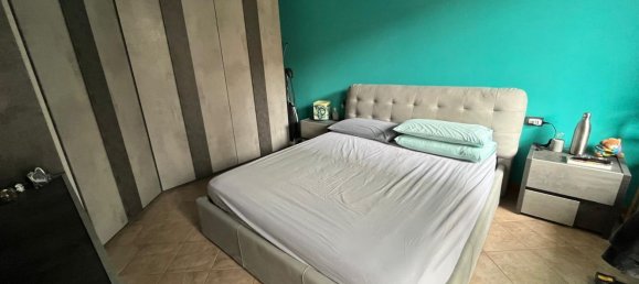 Дом с 2 комнатами в Галлиате, Италия № 275623 17