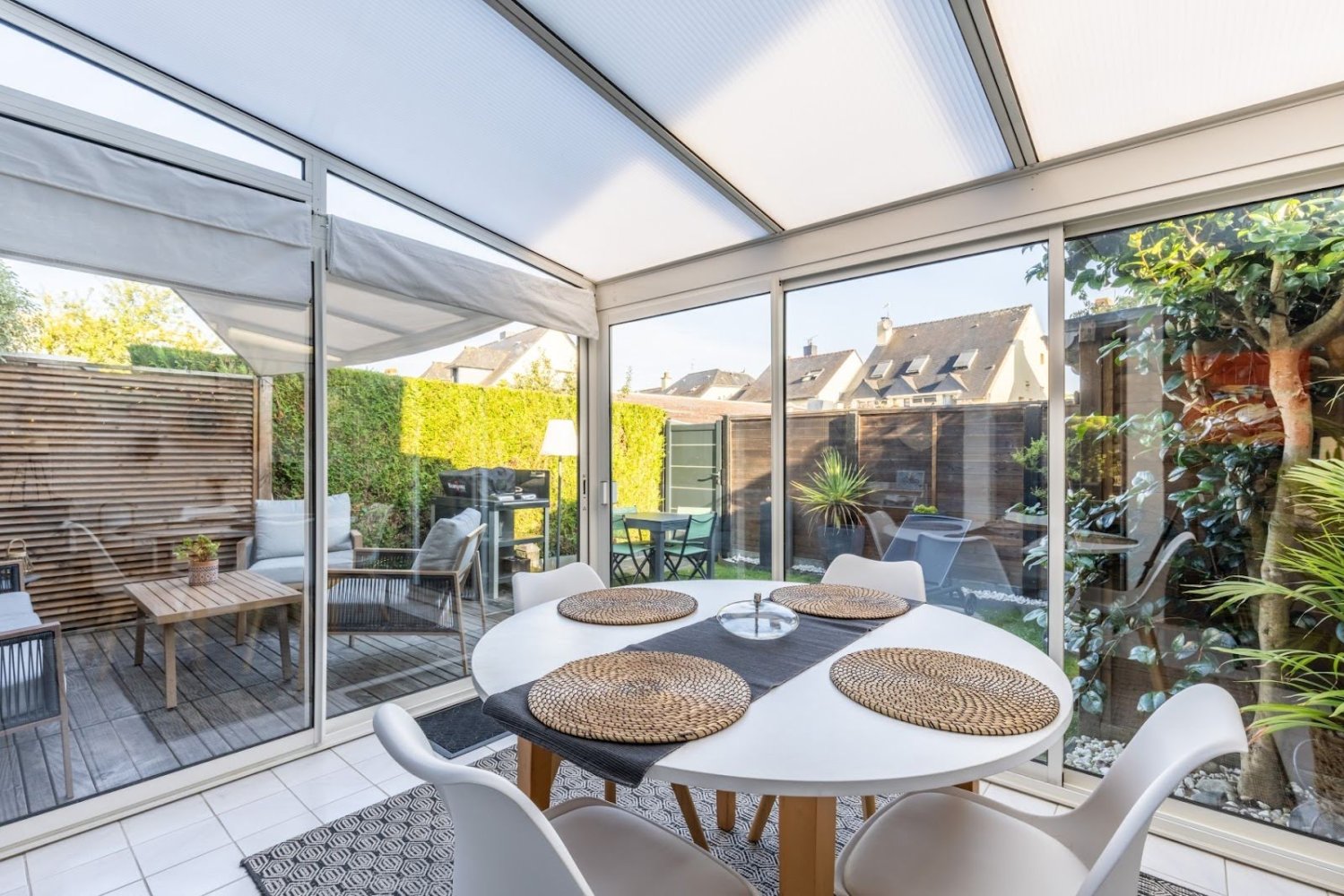 Casa de 4 dormitorios en Montgermont, France No. 175416