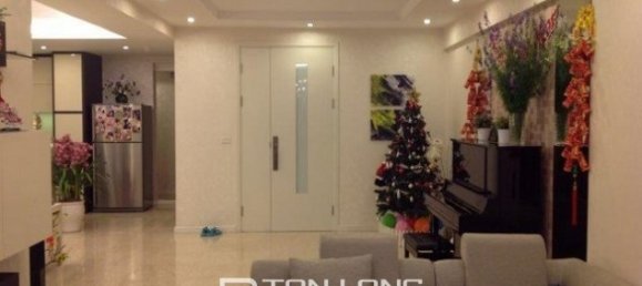 4 bedrooms Apartment in Tay Ho, Vietnam No. 2096 2