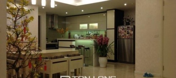 4 bedrooms Apartment in Tay Ho, Vietnam No. 2096 3