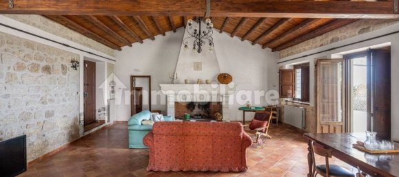 5 bedrooms House in Petralia Soprana, Italy No. 108421 4