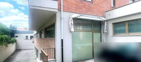 4-salle Propriété commerciale à Poggibonsi, Italy No. 320892 18