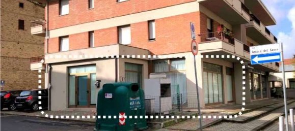4-salle Propriété commerciale à Poggibonsi, Italy No. 320892 26
