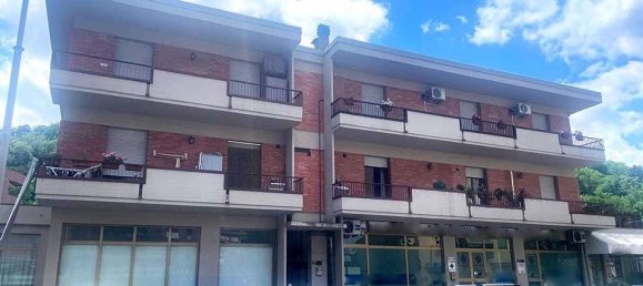 4-salle Propriété commerciale à Poggibonsi, Italy No. 320892 4