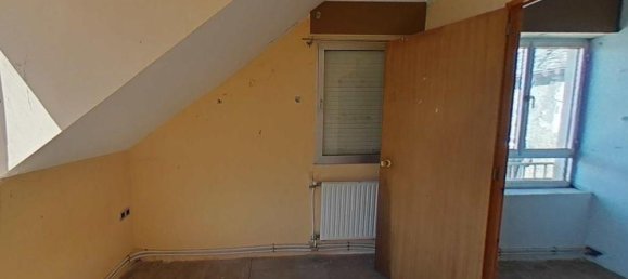 Casa de 4 dormitorios en Puente de Domingo Flórez, Spain No. 82944 9