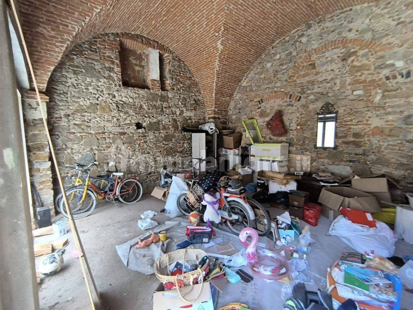 2 bedrooms Apartment in Florence, Italy No. 337536