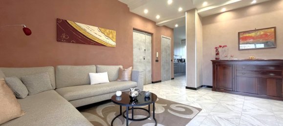 2 bedrooms Apartment in Catanzaro, Italy No. 44412 2