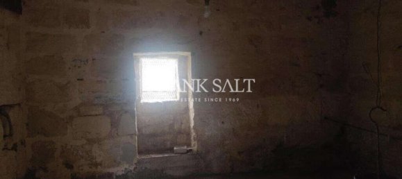 3 bedrooms Farm in Mosta, Malta No. 1496 12