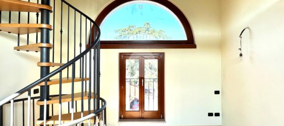 2 bedrooms Villa in Dello, Italy No. 268803 12