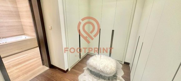 5 bedrooms Villa in Dubai, UAE No. 24141 4