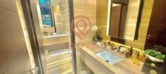 5 bedrooms Villa in Dubai, UAE No. 24141 13