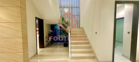 5 bedrooms Villa in Dubai, UAE No. 24141 19