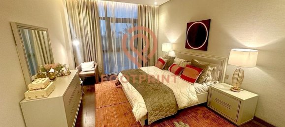 5 bedrooms Villa in Dubai, UAE No. 24141 2