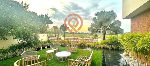 5 bedrooms Villa in Dubai, UAE No. 24141 16