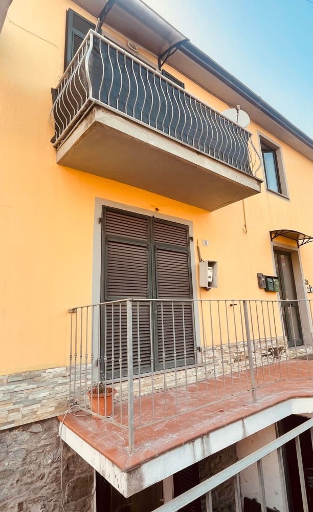 4 rooms House in Bolano, Italy No. 275621