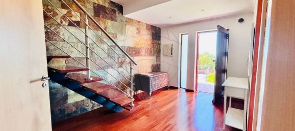 3 bedrooms House in Sesimbra, Portugal No. 18437 8