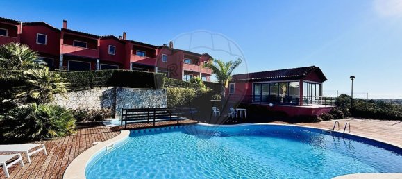 3 bedrooms House in Sesimbra, Portugal No. 18437 3