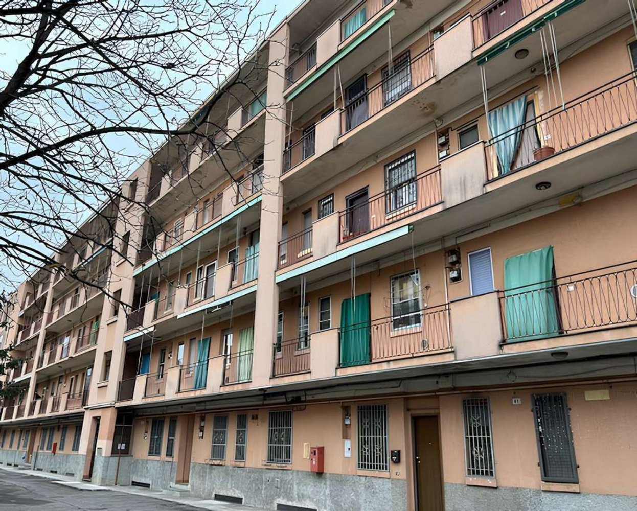 Квартира с 3 комнатами в Локате ди Триульци, Италия № 7257