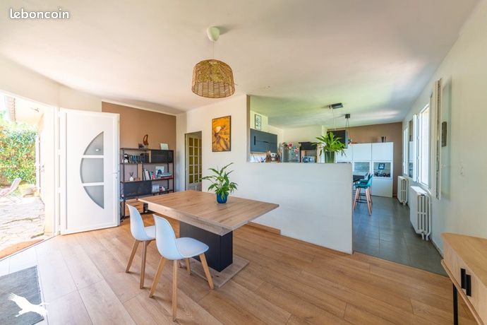 4 bedrooms House in Fumel, France No. 301521