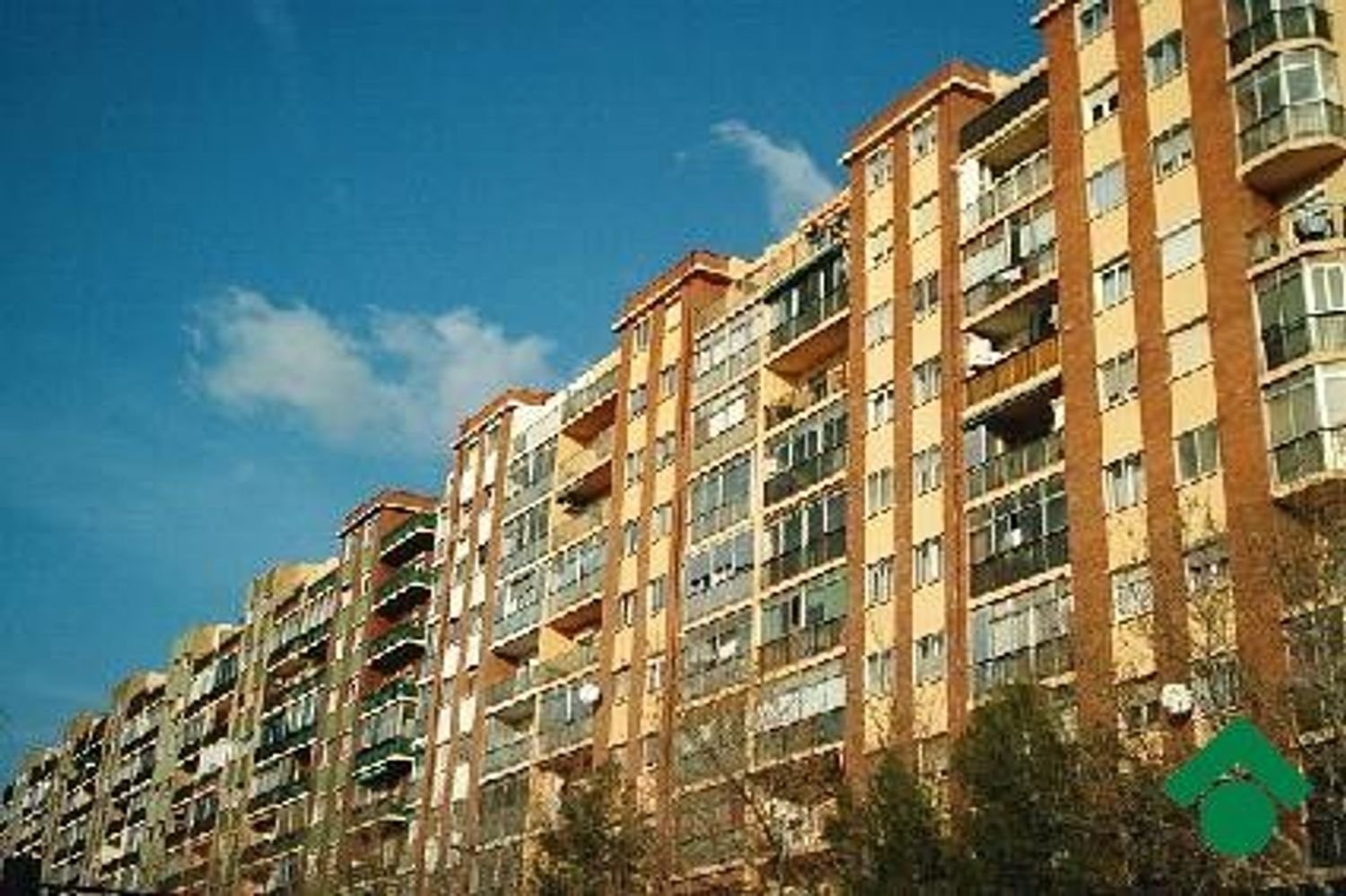 3 bedrooms Apartment in Zaragoza, Spain No. 273354