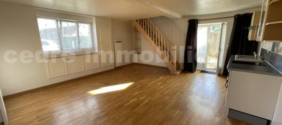 Casa de 3 dormitorios en Orleans, France No. 43932 2