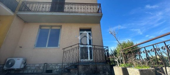 2 Schlafzimmer Haus in Montecastrilli, Italy, Nr. 149397 22