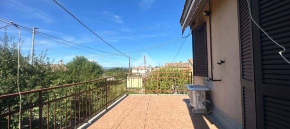 2 Schlafzimmer Haus in Montecastrilli, Italy, Nr. 149397 37