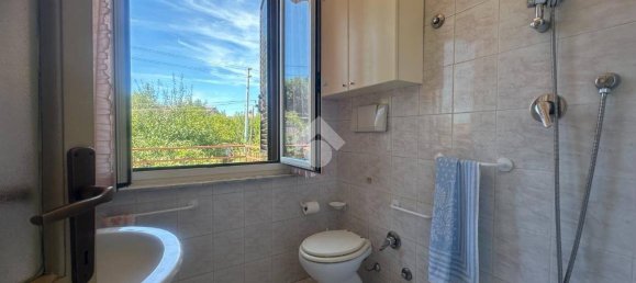 2 Schlafzimmer Haus in Montecastrilli, Italy, Nr. 149397 16