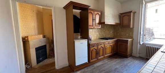 3 chambres Duplex à Saint-Florentin, France No. 363022 6