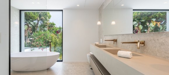 6 bedrooms Villa in San Pedro de Alcantara, Spain No. 4677 14