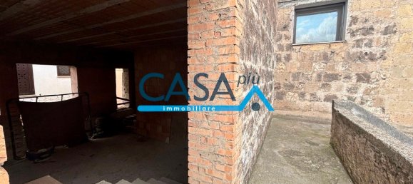 Casa de 2 habitaciónes en Vitulazio, Italy No. 149418 7