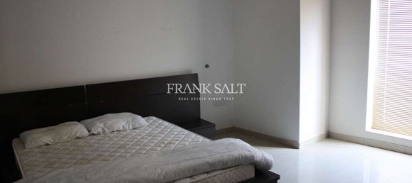 Apartamento T2 em Zebbug, Malta N.º 4672 3