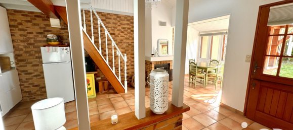 Casa de 3 dormitorios en Neuvy-sur-Loire, France No. 191837 10