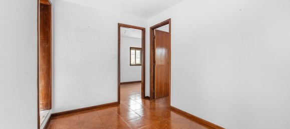 8 bedrooms House in Guimaraes, Portugal No. 177303 25